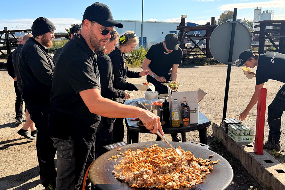 Öppet hus i Skellefteå med fint väder